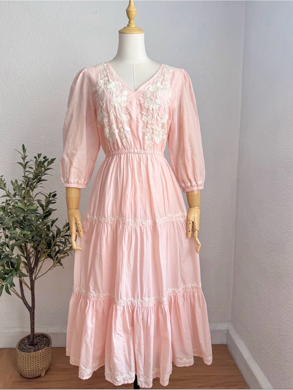 Lucky Brand Soft Pink Embroidered V-Neck Maxi Dress Cottagecore